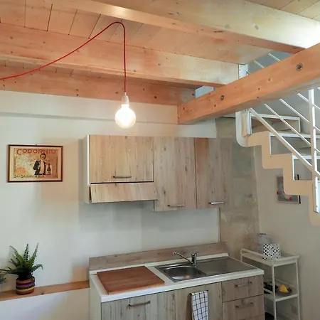 Arco Della Neve Bari