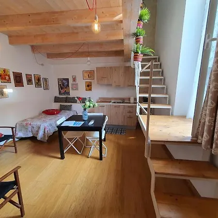 招待所 Arco Della Neve 3*