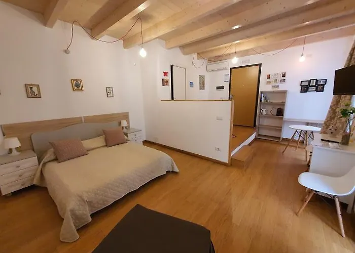 Arco Della Neve 招待所 3*