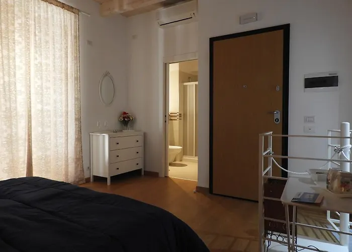 Arco Della Neve 招待所