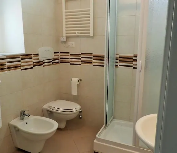 בית הארחה Arco Della Neve 3*