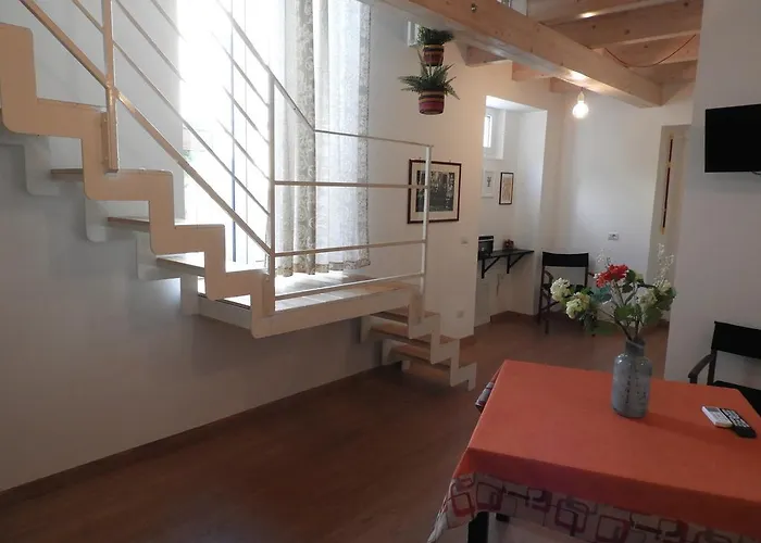 Arco Della Neve 招待所